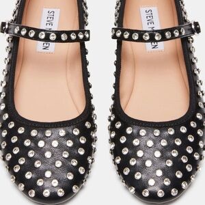 Steve Madden Vinetta Black Studded Mary Jane Flats